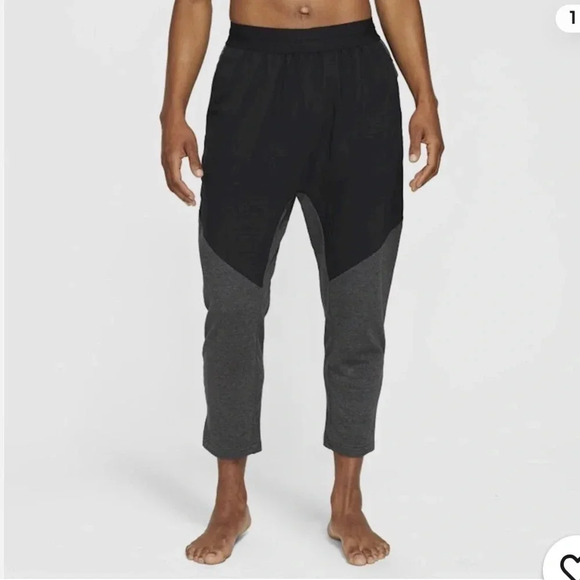 Nike Yoga Dri-FIT Men's Pants Gray/Black Size L Loose Fit NWT - Picture 1 of 9